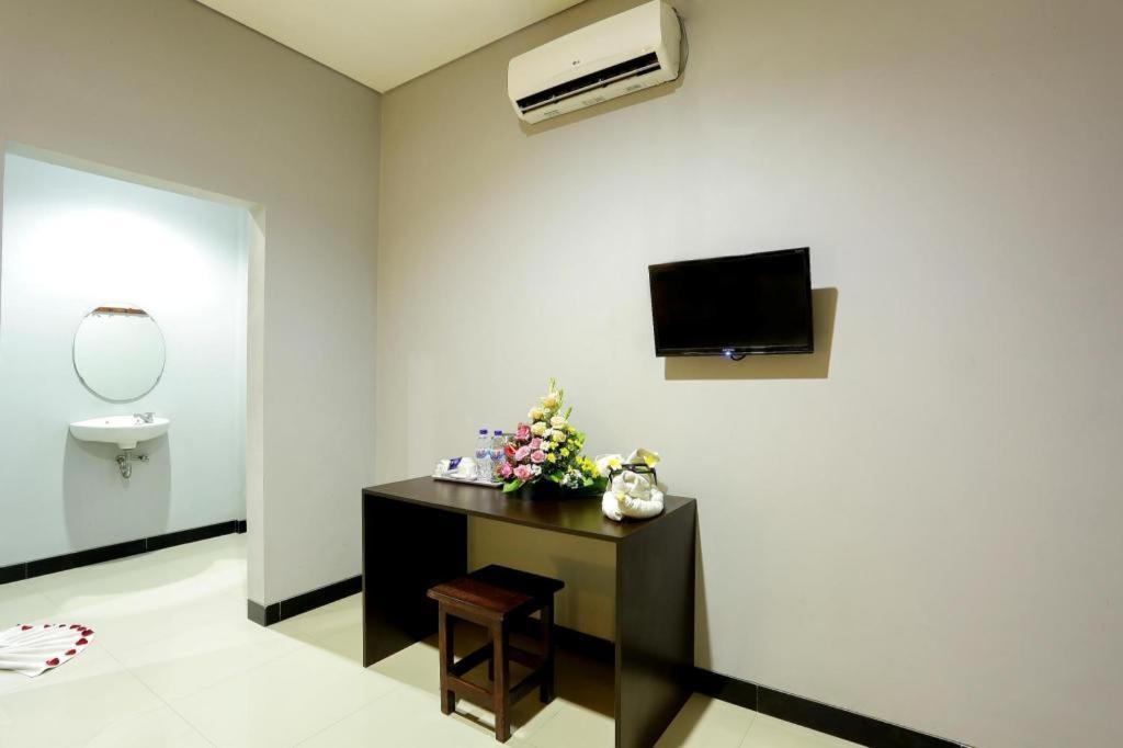 โรงแรมบาหลี เมกา จิมบาราน ภายนอก รูปภาพ
